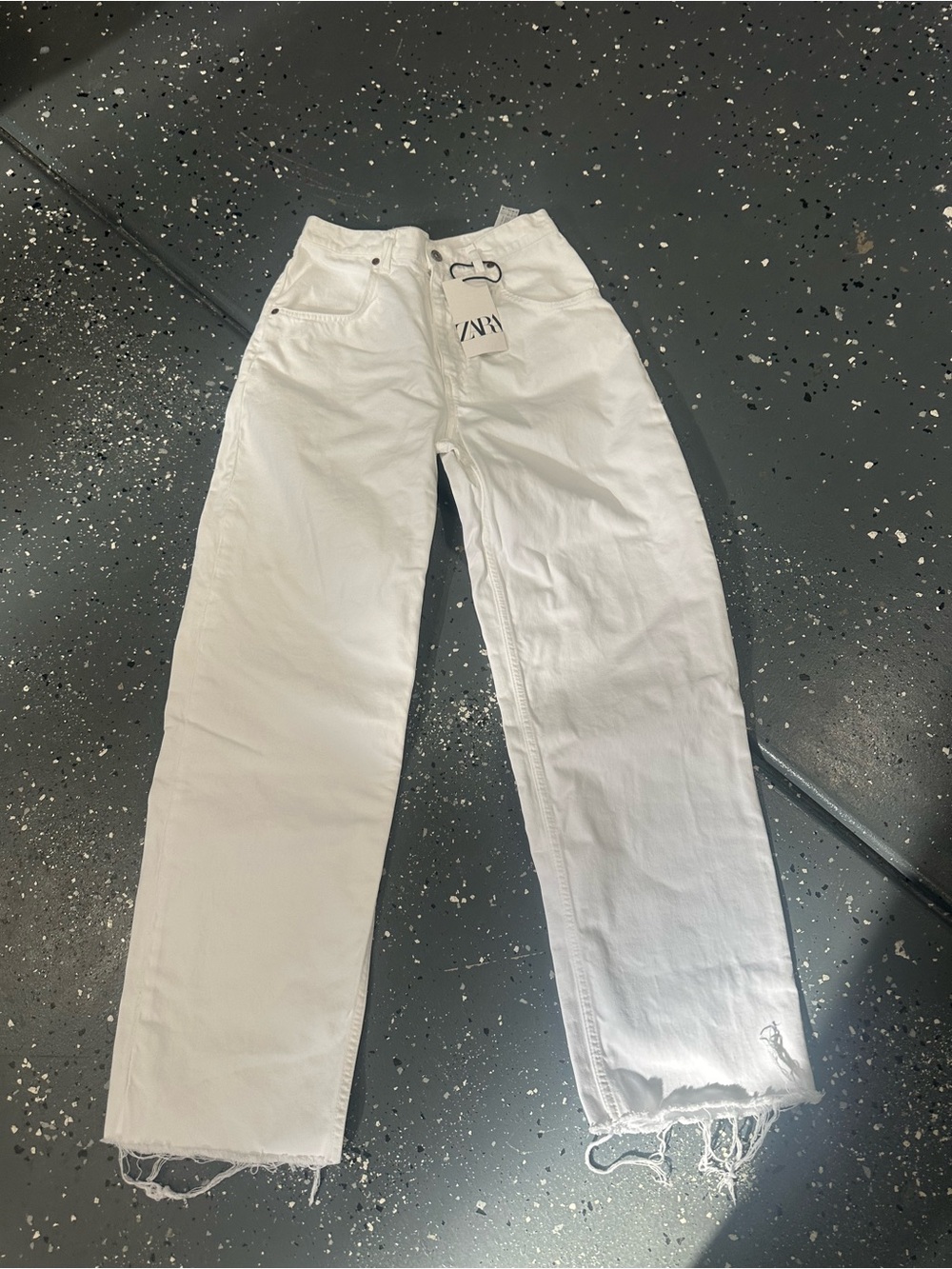 Zara White High-Rise Straight Leg Jeans